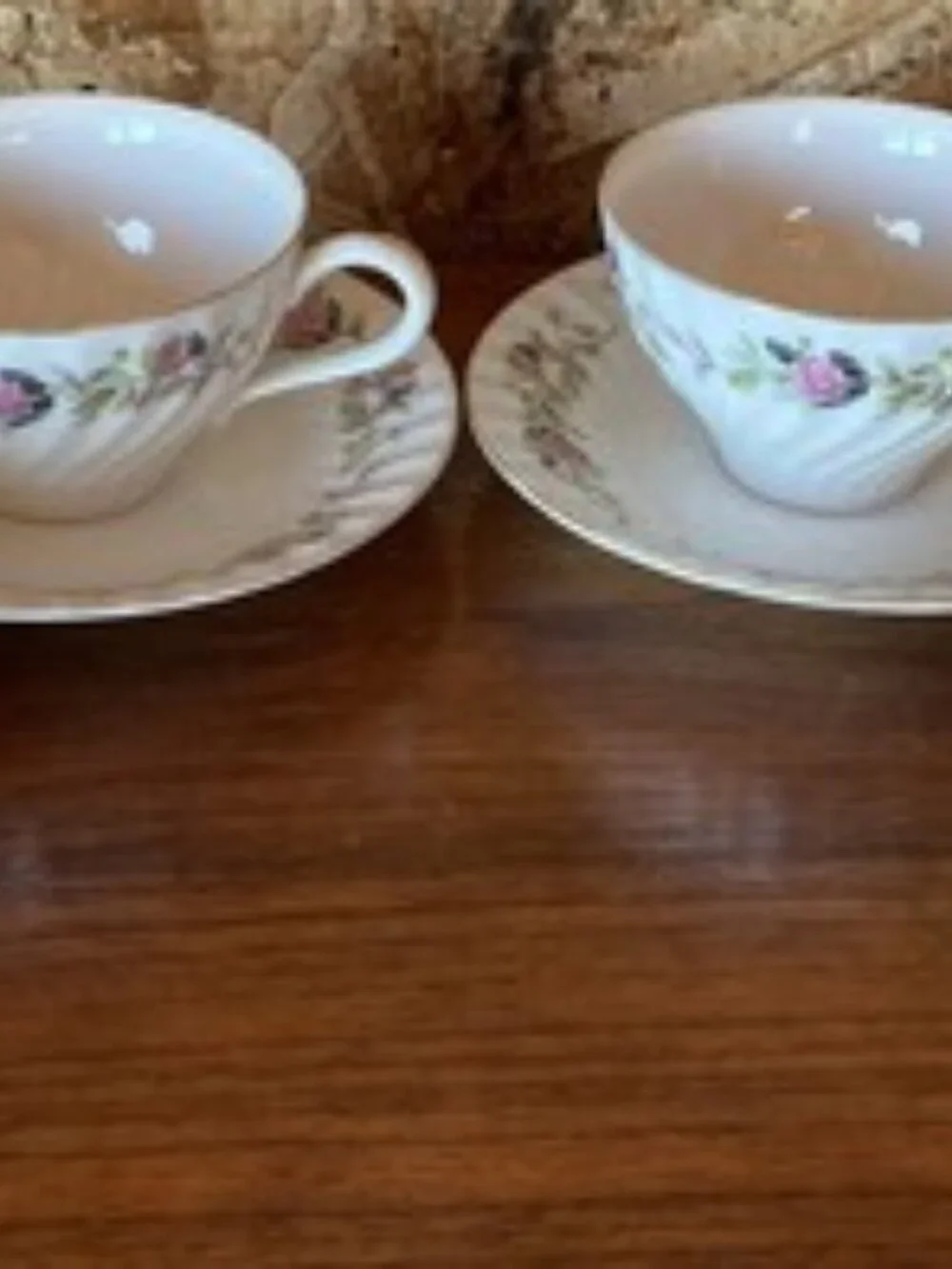 4 VINTAGE CREATIVE FINE CHINA #2345 JAPAN Tea Cups And Saucers Plate Pink Floral